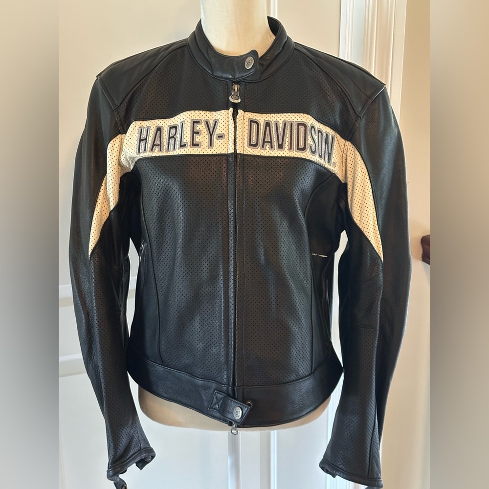Harley-Davidson Women's Black and Cream Leather Jacket